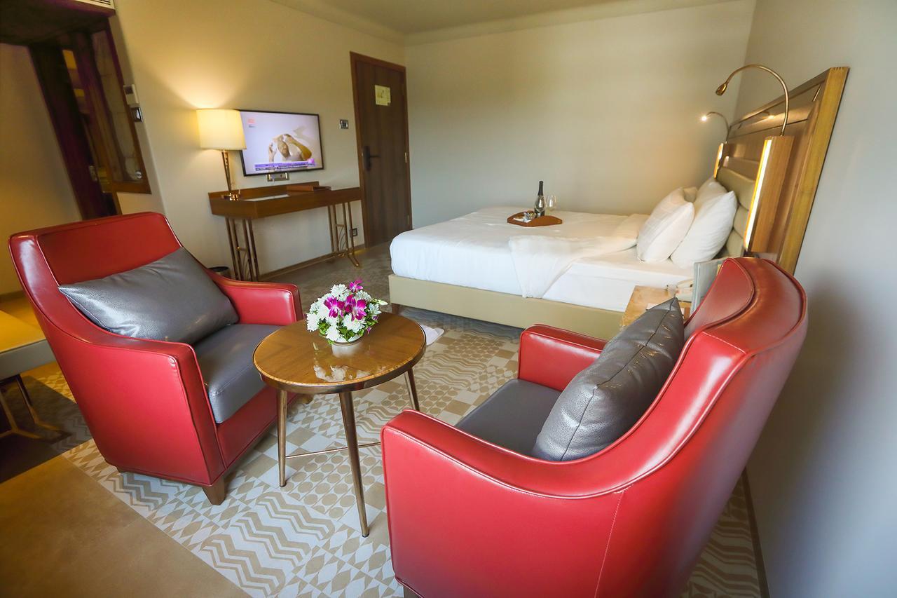 The Grandeur Boutique Hotel Βομβάη Εξωτερικό φωτογραφία